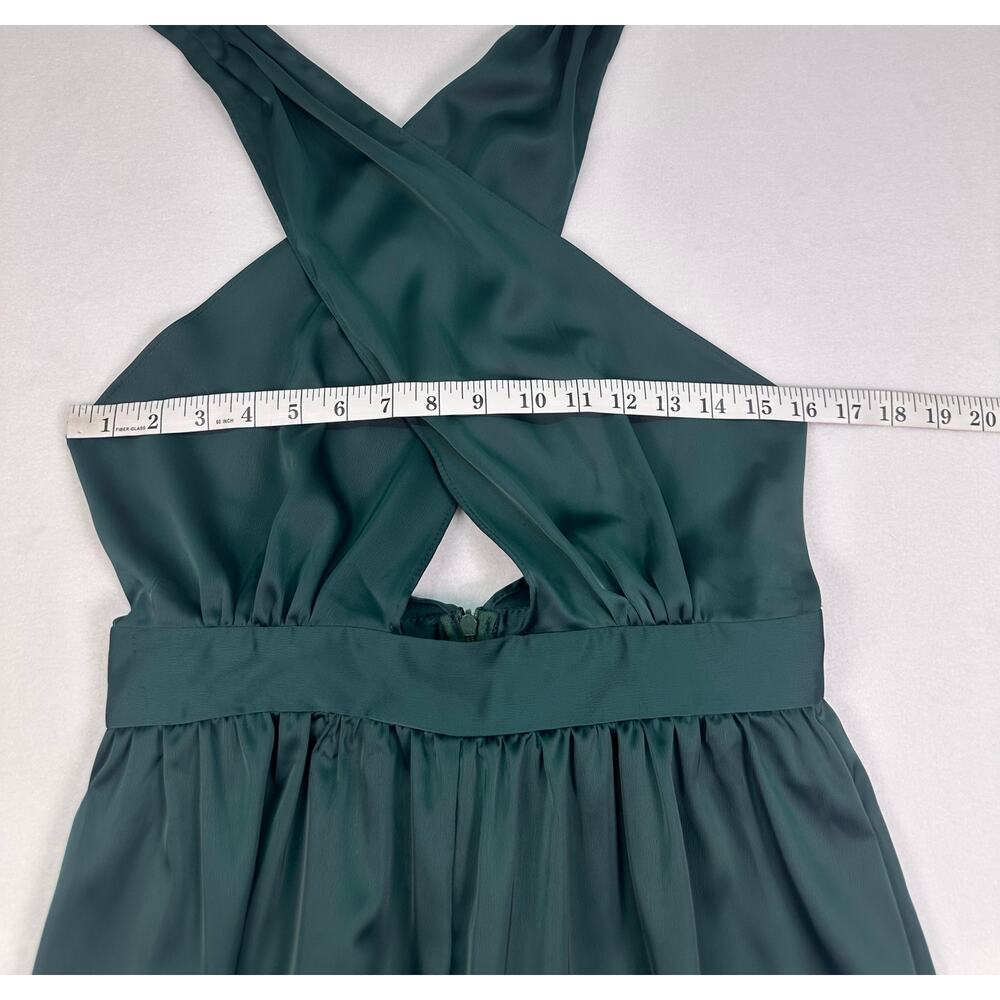 NWT Nasty Gal Emerald Green Satin Crossover Halter Wide Leg Jumpsuit Size 6 - Picture 7 of 9